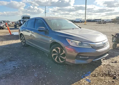 2016 Honda Accord Exl z USA, uszkodzony, nr VIN 1HGCR3F89GA000229